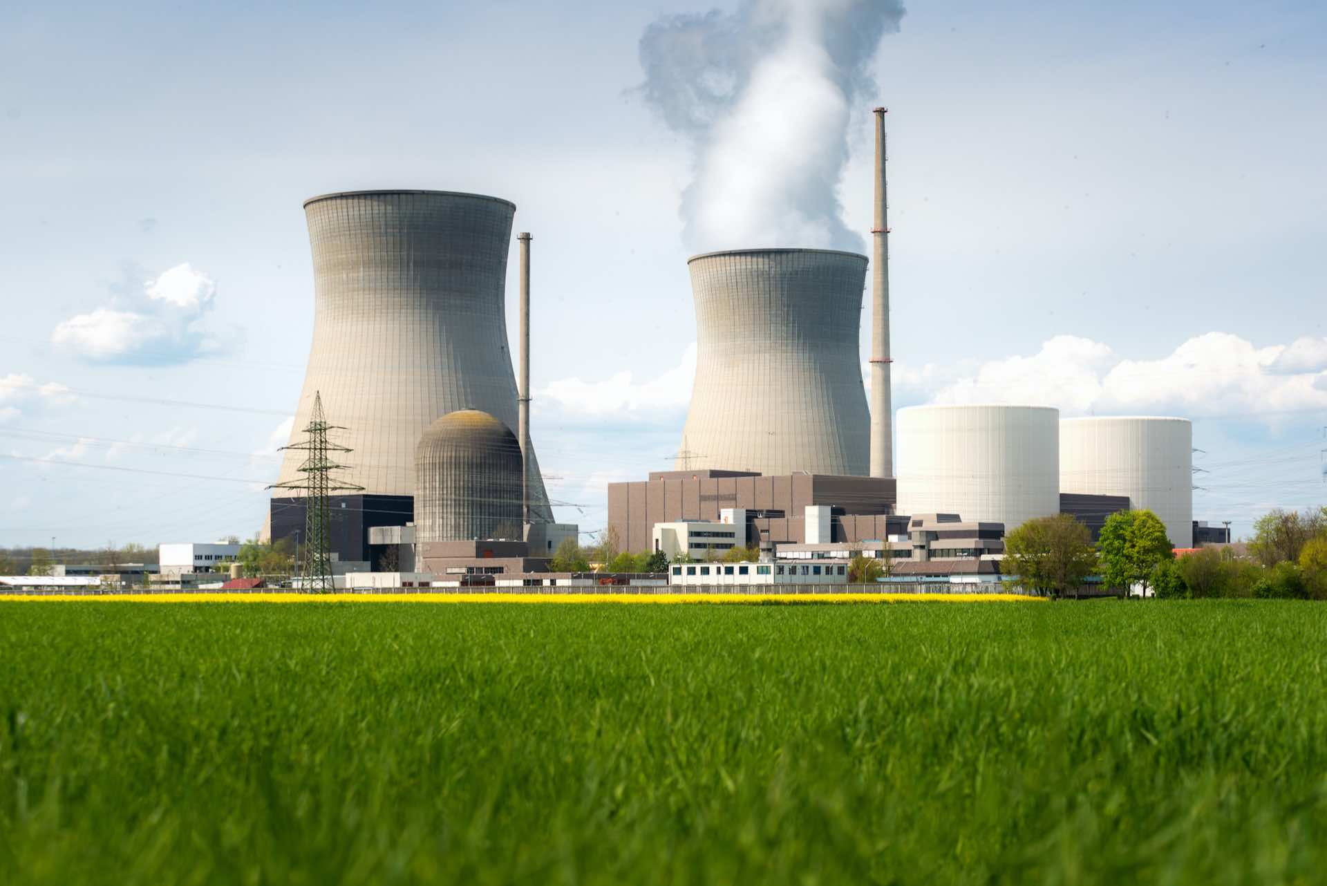 South Korea wins $2.2 billion order to build an Egyptian nuclear power plant